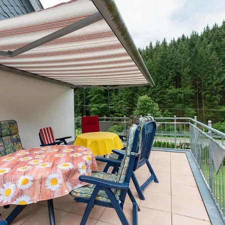 Modern Holiday In With Private Garden *